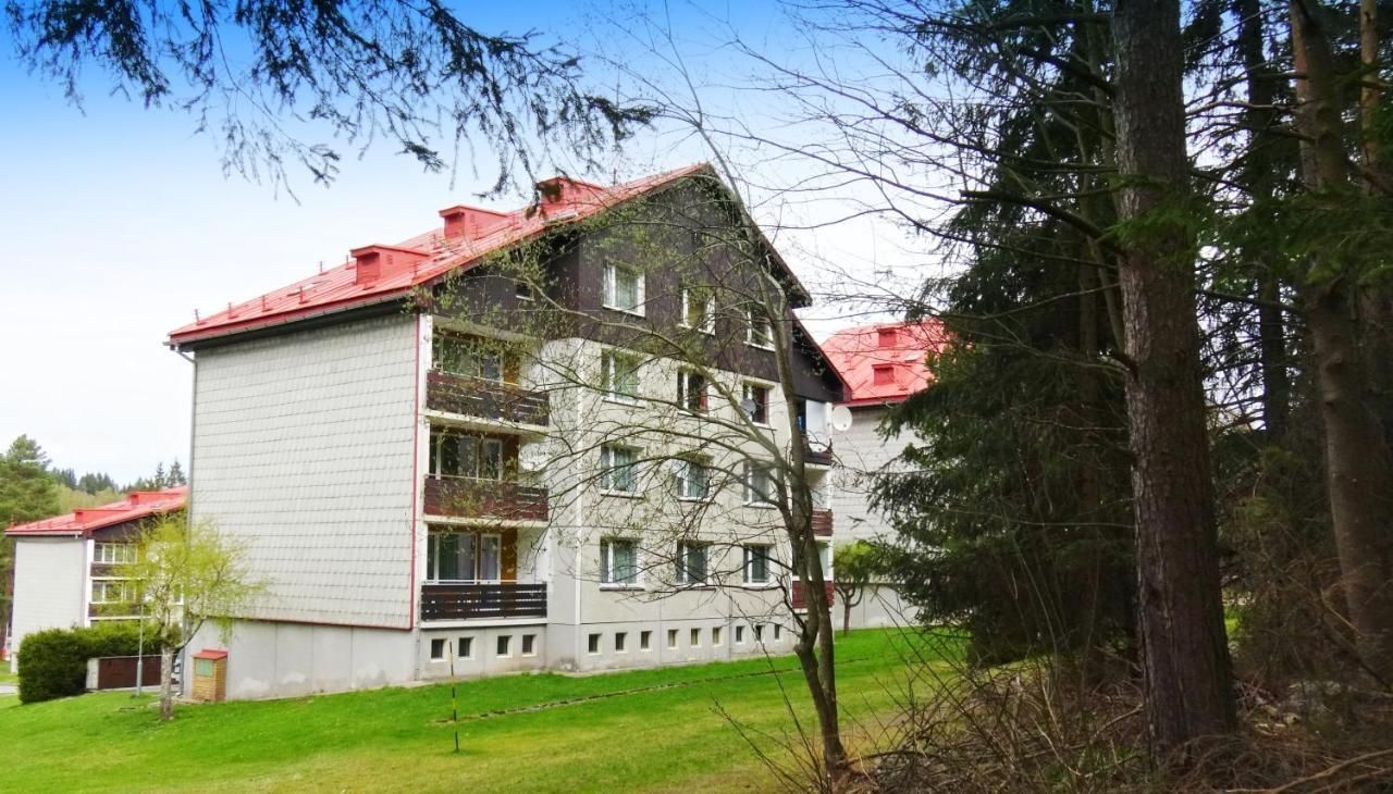 Apartman V Srní Exteriör bild