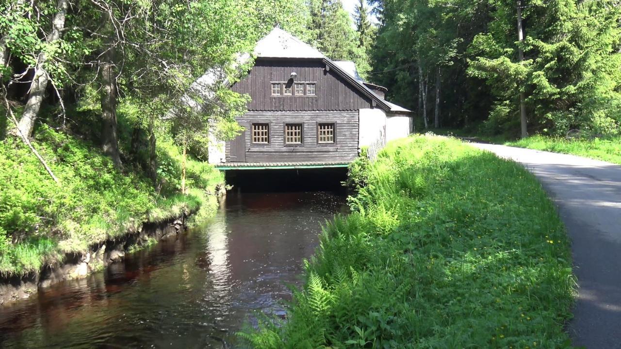 Apartman V Srní Exteriör bild